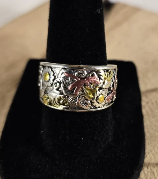 vintage floral ring