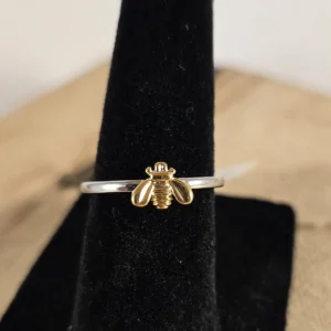 bee ring