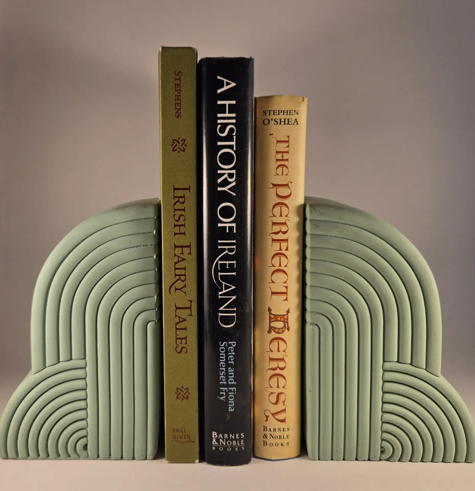 boho arch bookends
