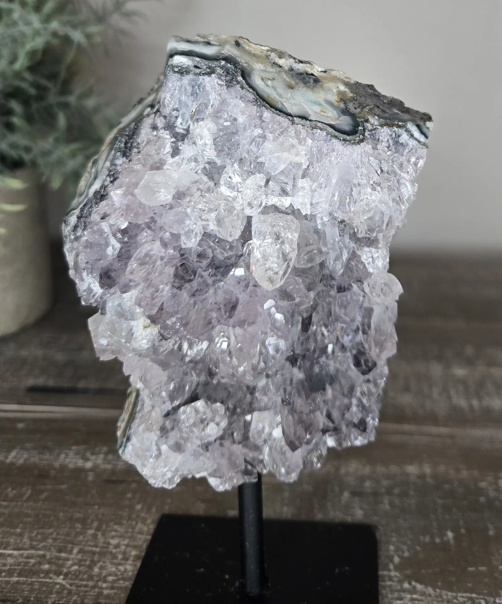 amethyst on stand - Image 2