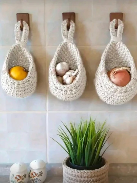 macramé wall hanging basket