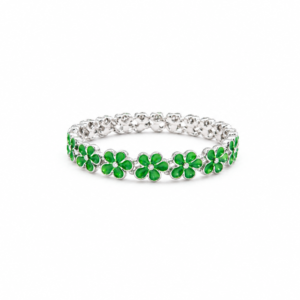Circle of Clovers
