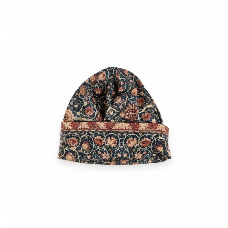 beanie - boho skull